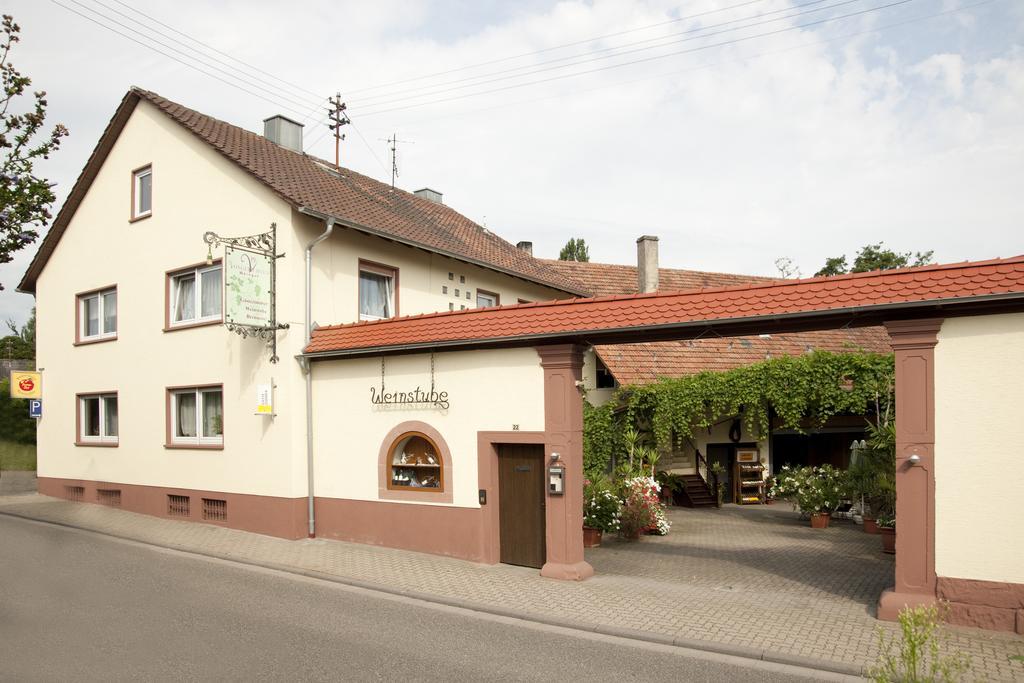 Weingut Und Gastehaus Vongerichten Oberhausen  Dış mekan fotoğraf